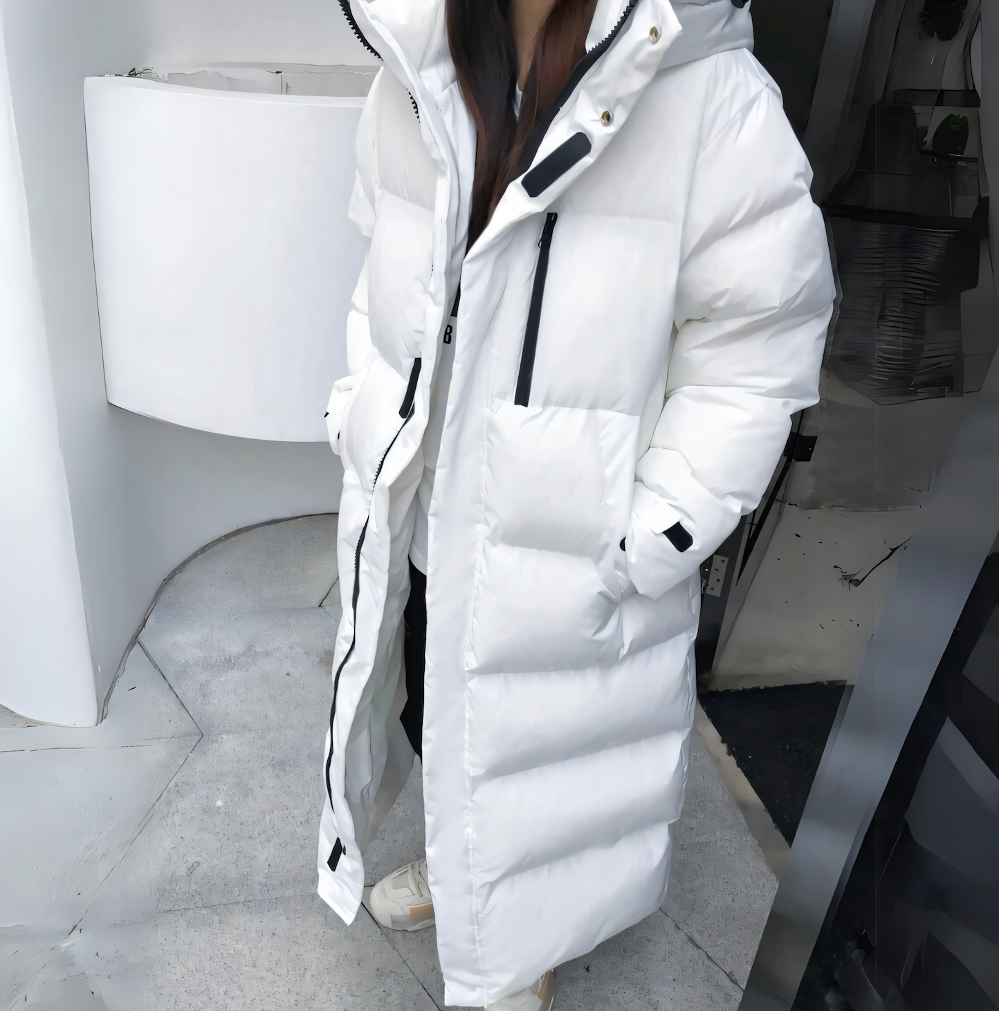 White / XL