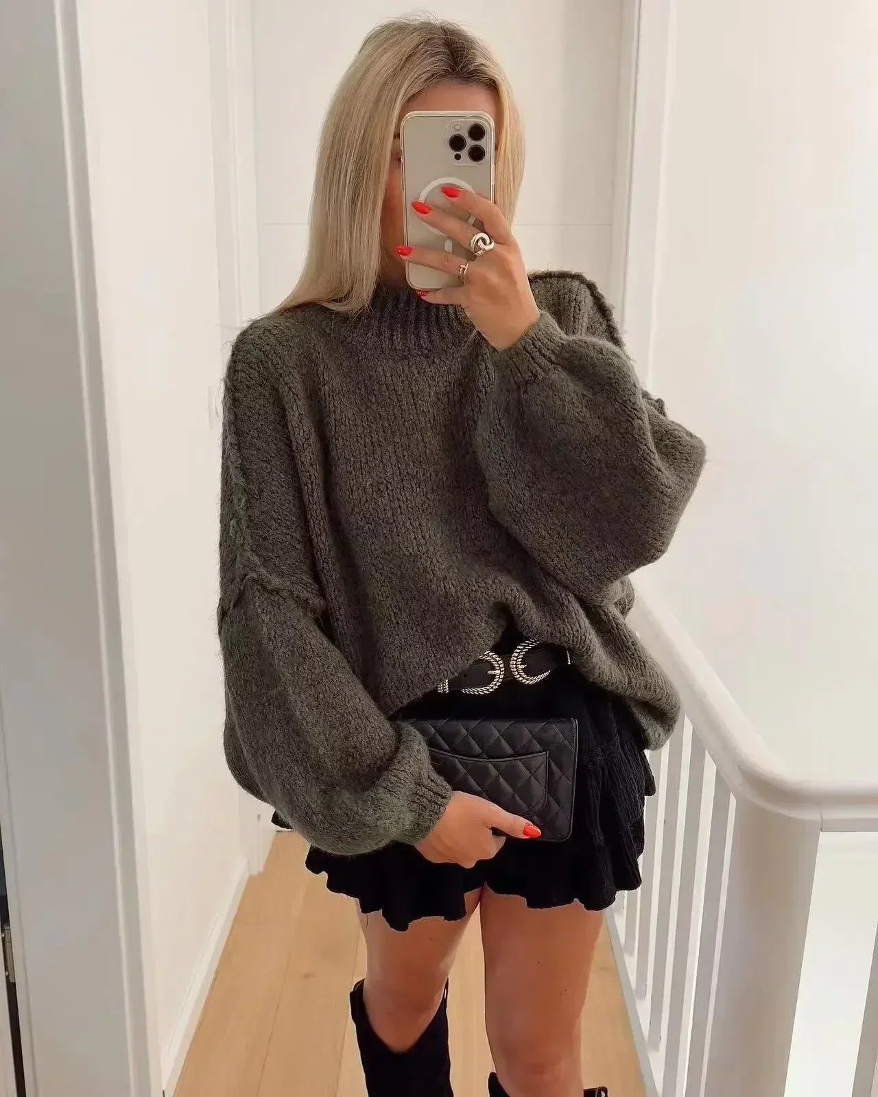 Taupe / L